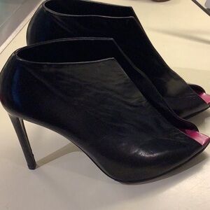 Balenciaga Glossy Black Footwear